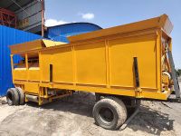 點(diǎn)擊查看詳細(xì)信息<br>標(biāo)題：篩土機(jī) 閱讀次數(shù)：2358